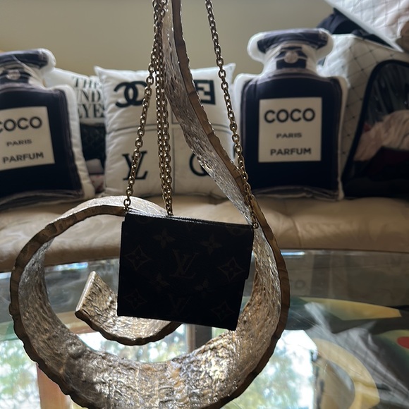 Louis Vuitton small compact wallet🤎 - Picture 5 of 5